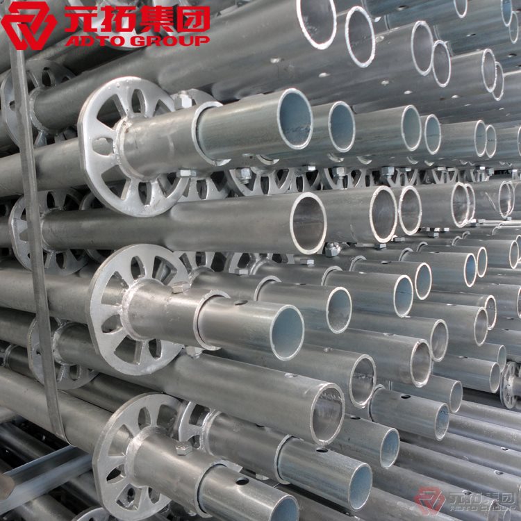 盤扣式腳手架的使用越來越頻繁，越來越多的人關(guān)注盤扣式腳手架，今天中國腳手架銷售冠軍-元拓集團(tuán)告訴您盤扣式腳手架有哪些特征?</