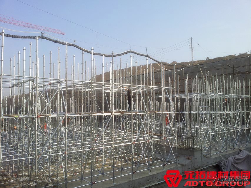 盤扣式腳手架在搭設過程中需要哪些技術措施？