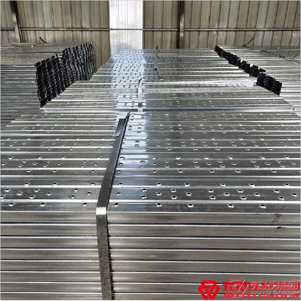 鋼跳板出口需要什么品質(zhì)？鋼跳板使用規(guī)范